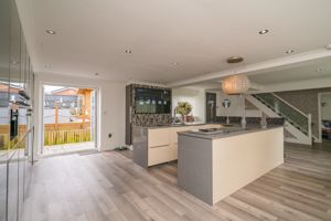 Photo 28- click for photo gallery